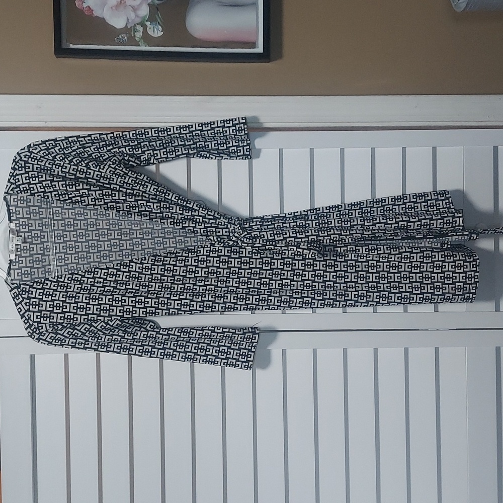 Max studio wrap dress